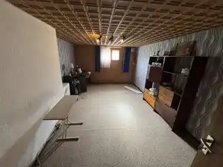 Keller Zimmer 2