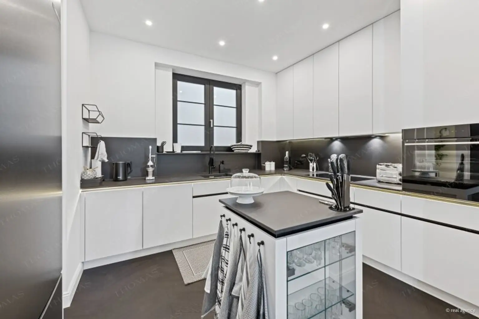 Luxuriöse, komplett möblierte Designerwohnung mit Balkon in Bestlage Döbling – barrierefrei & bezugsfertig