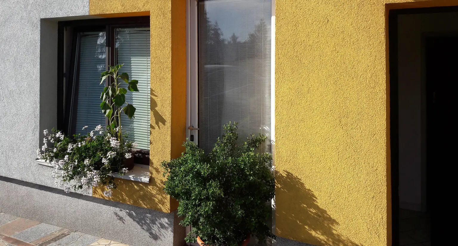 Einzelzimmer, Monteurzimmer oder Arbeiterzimmer mit PKW– Stellplatz in der aufstrebenden, Stadtgemeinde- Laakirchen.