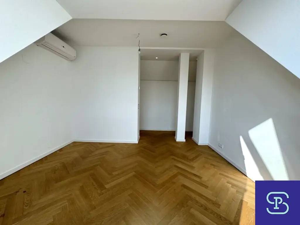 Provisionsfrei: Klimatisierte 73m² DG-Wohnung + 10,2m² Terrasse Nähe Karmelitermarkt - 1020 Wien