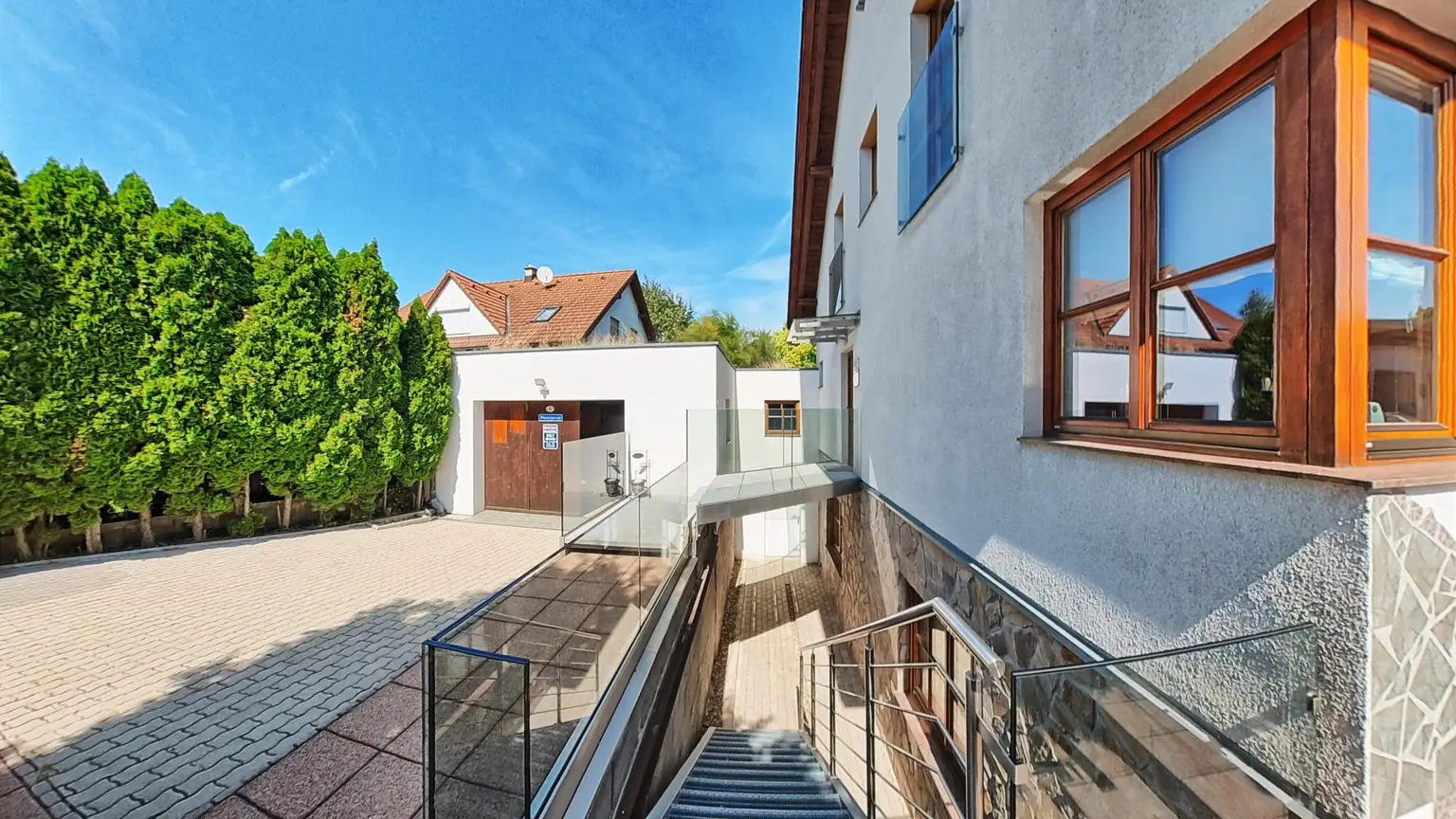 "Architektenhaus: Wohnen & Arbeiten"