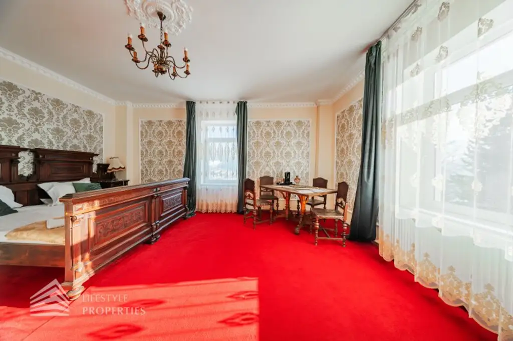 Historisches Hotel mit Restaurant & großzügigem Privatbereich – im Erholungsgebiet Semmering