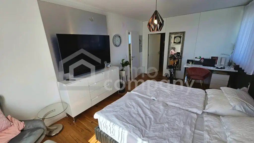 Photovoltaik, Saunahaus, Outdoordusche, Garage, 6 Zimmer, uvm. - Lifestyle hoch 10
