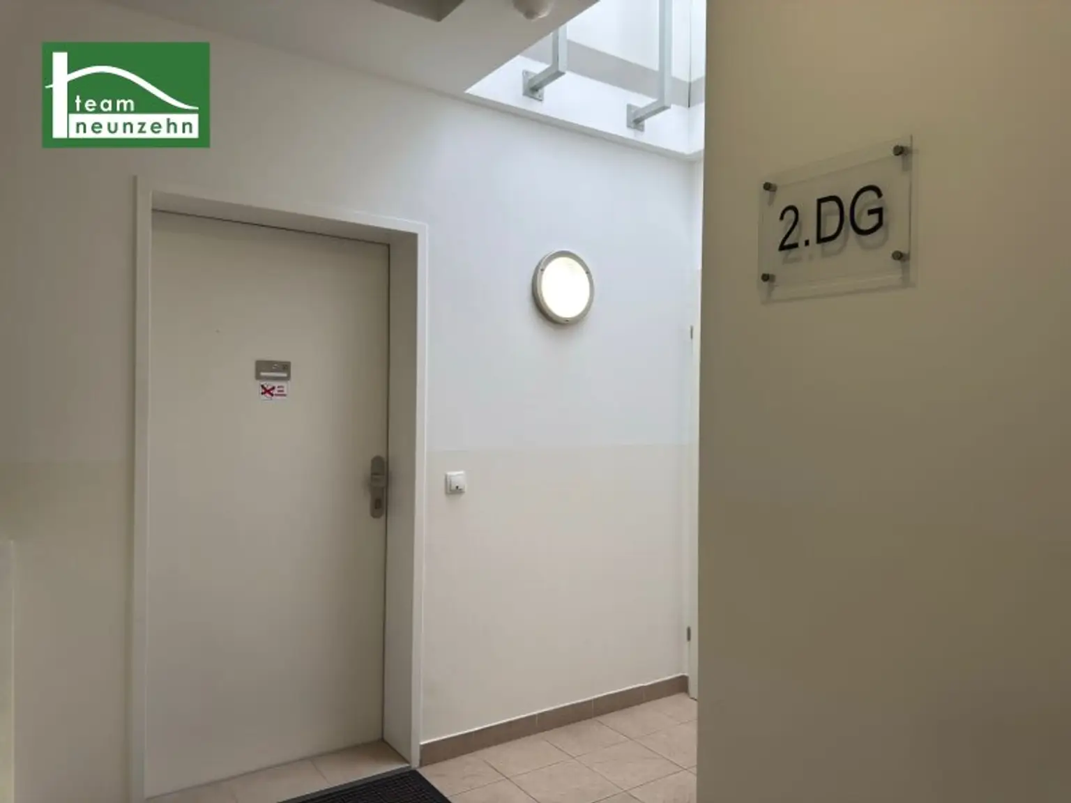 Exklusive 4-Zimmer-Wohnung in Bestlage beim Rochusmarkt ab sofort verfügbar *Inkl Küche*