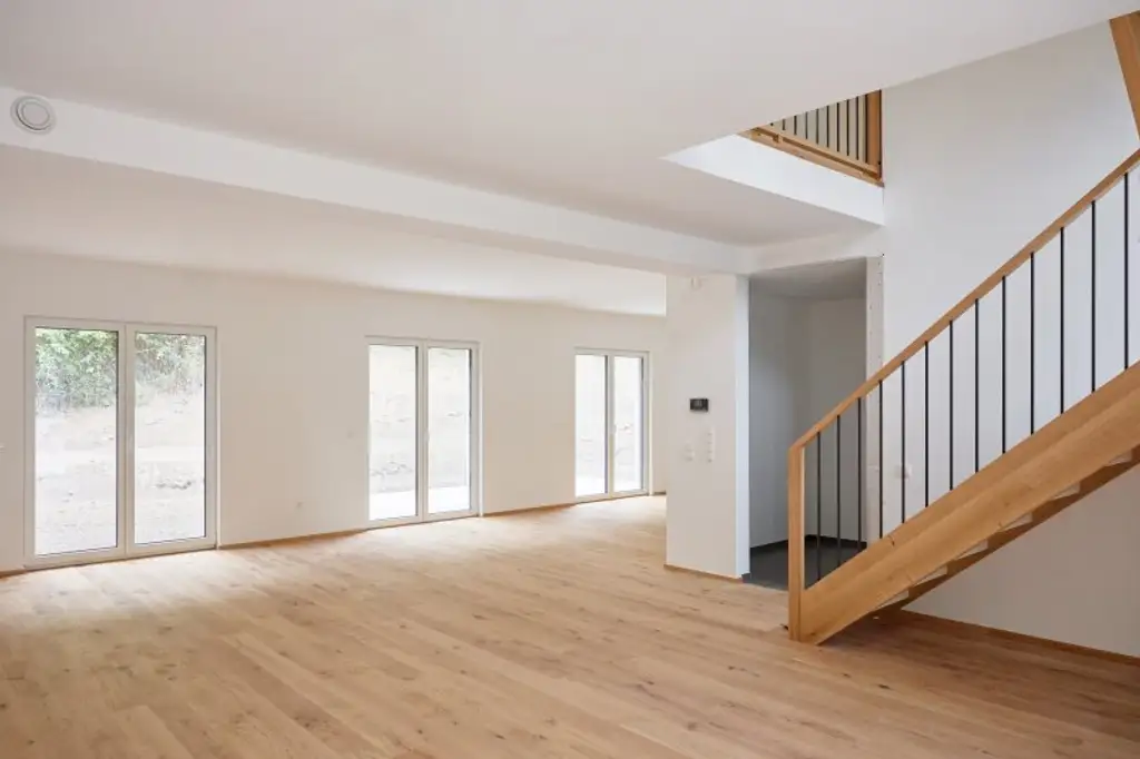 SAGENHAFT - Nachhaltiges Massivholz-Einfamilienhaus