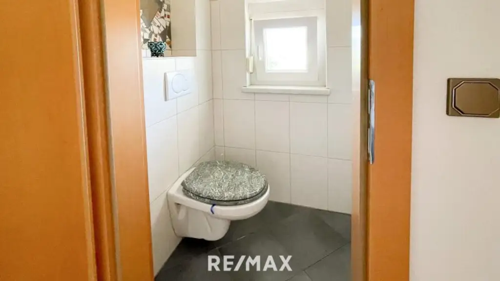 Absolute Ruhelage/Haus mit wunderschönem Garten!