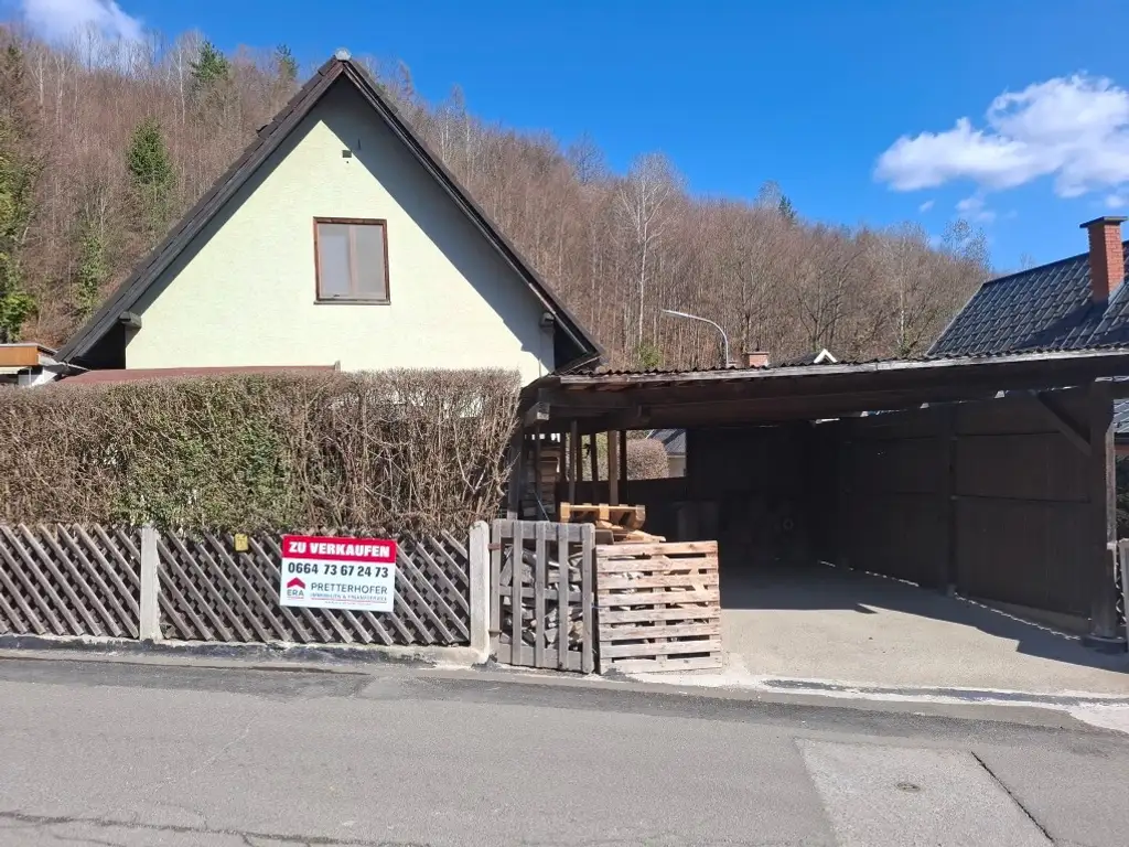 Älteres Einfamilienhaus am Rande von Bruck/Mur zu kaufen !