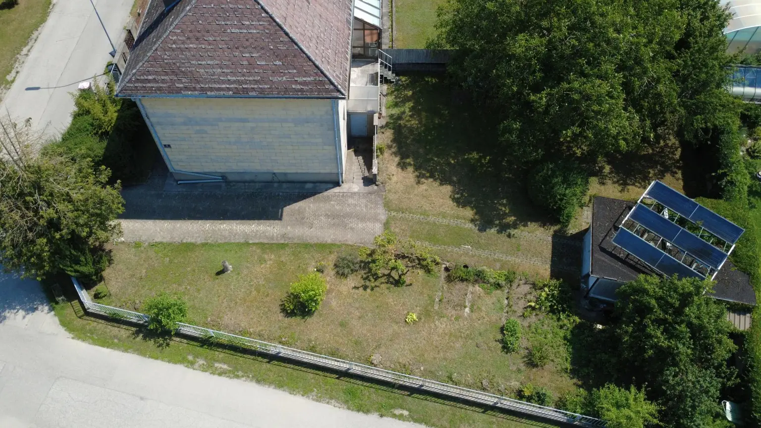 Einfamilienhaus mit Garten in Spratzern