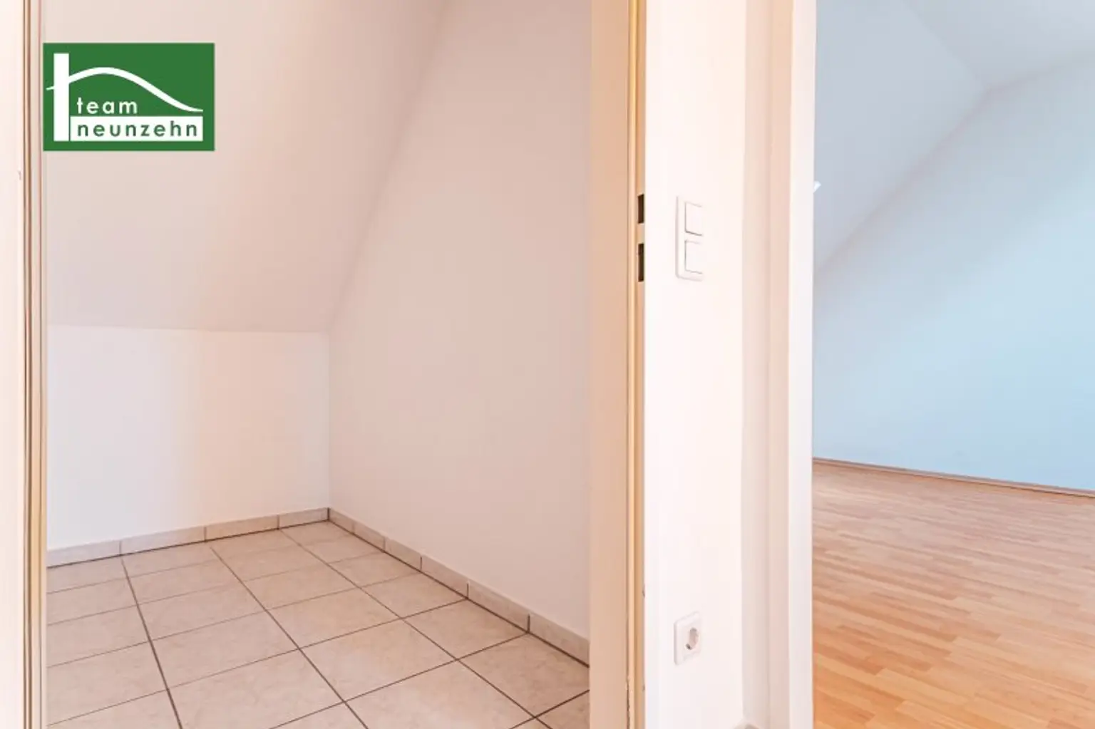 Freundliche DG-Wohnung in Sechshaus - 5 Gehminuten zu U4 und U6! Schlafzimmer in Hofruhelage!