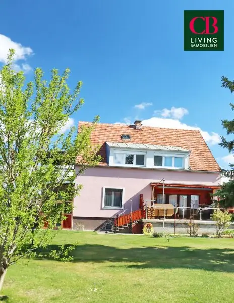 HAUS IN SEHR GUTER LAGE MIT VIEL POTENZIAL !!