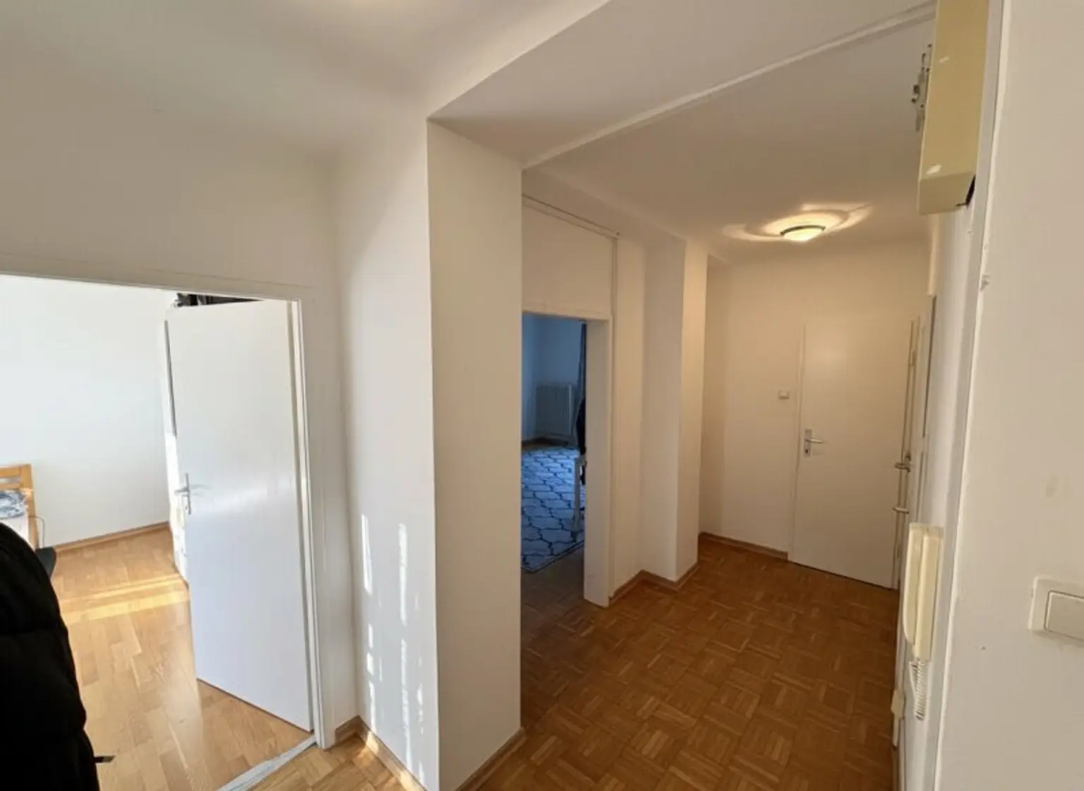 Charmante 2-Zimmer-Wohnung mit Klimaanlage