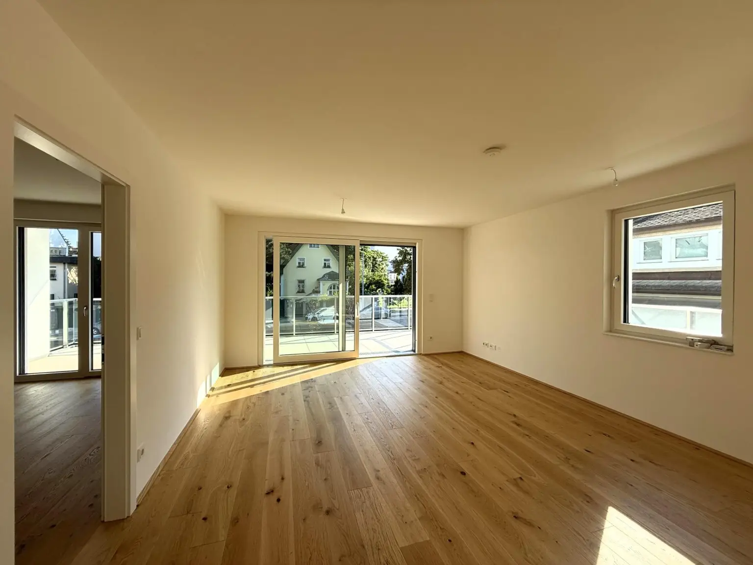 Moderne City-Wohnung im Erstbezug zur befristeten Miete // Modern city apartment on first occupancy for temporary rent //