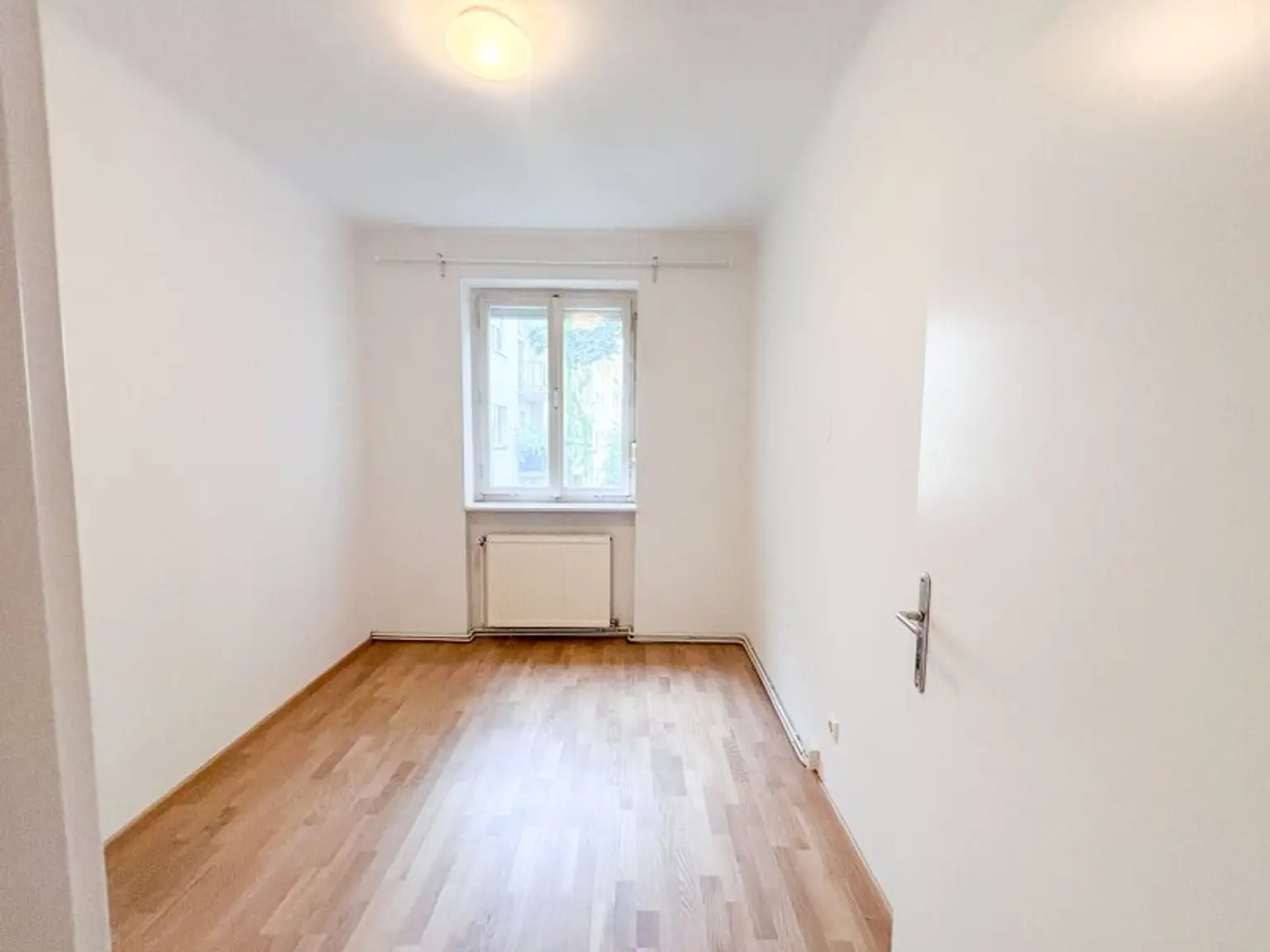 Ruhige Wohnung mit Grünblick