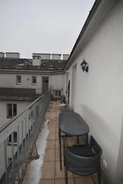 Ansicht - Moderne 2 Zimmer Wohnung mit großem Balkon und Weitblick Miete 4. Bezirk Wien