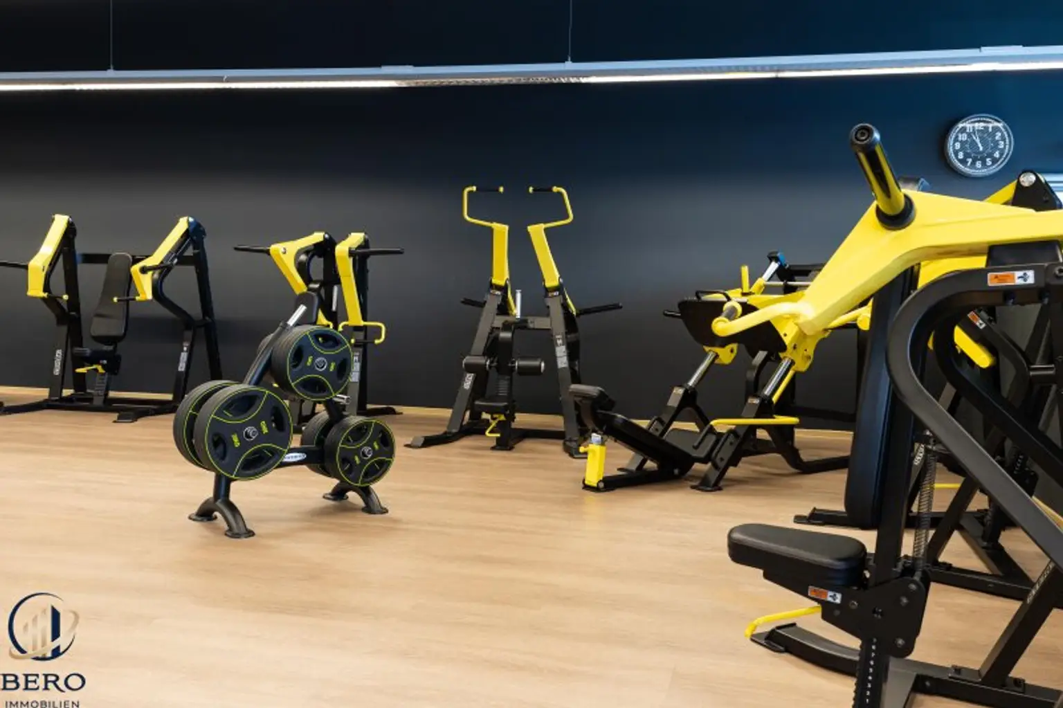 Top Fitnesscenter in Wilhelmsburg unbefristet zu Pachten!