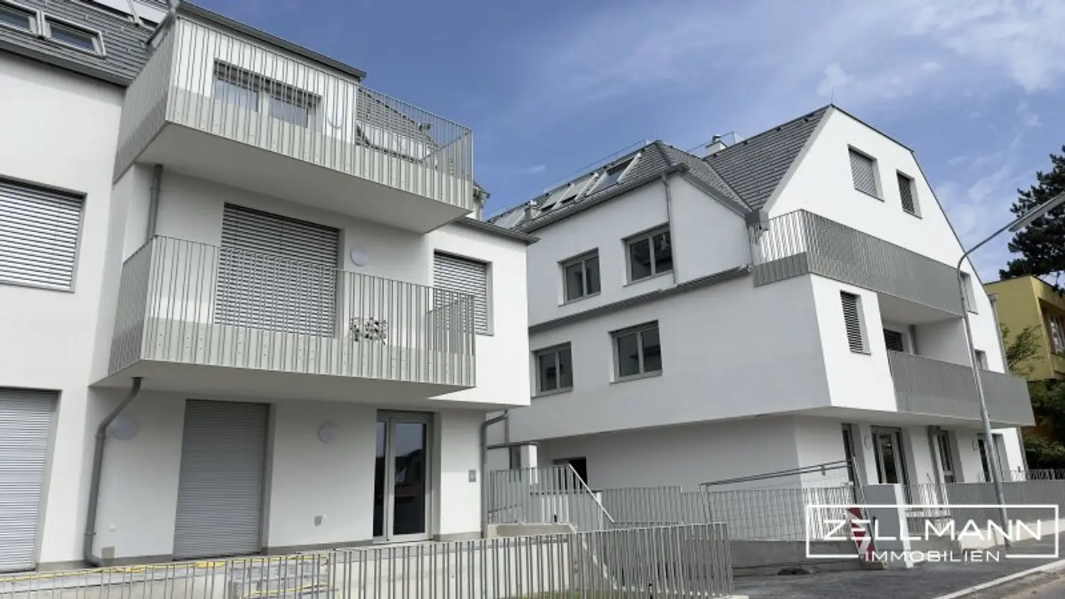 moderne 2-Zimmer Wohnung bei den Maurer Weingärten mit Pool | ZELLMANN IMMOBILIEN