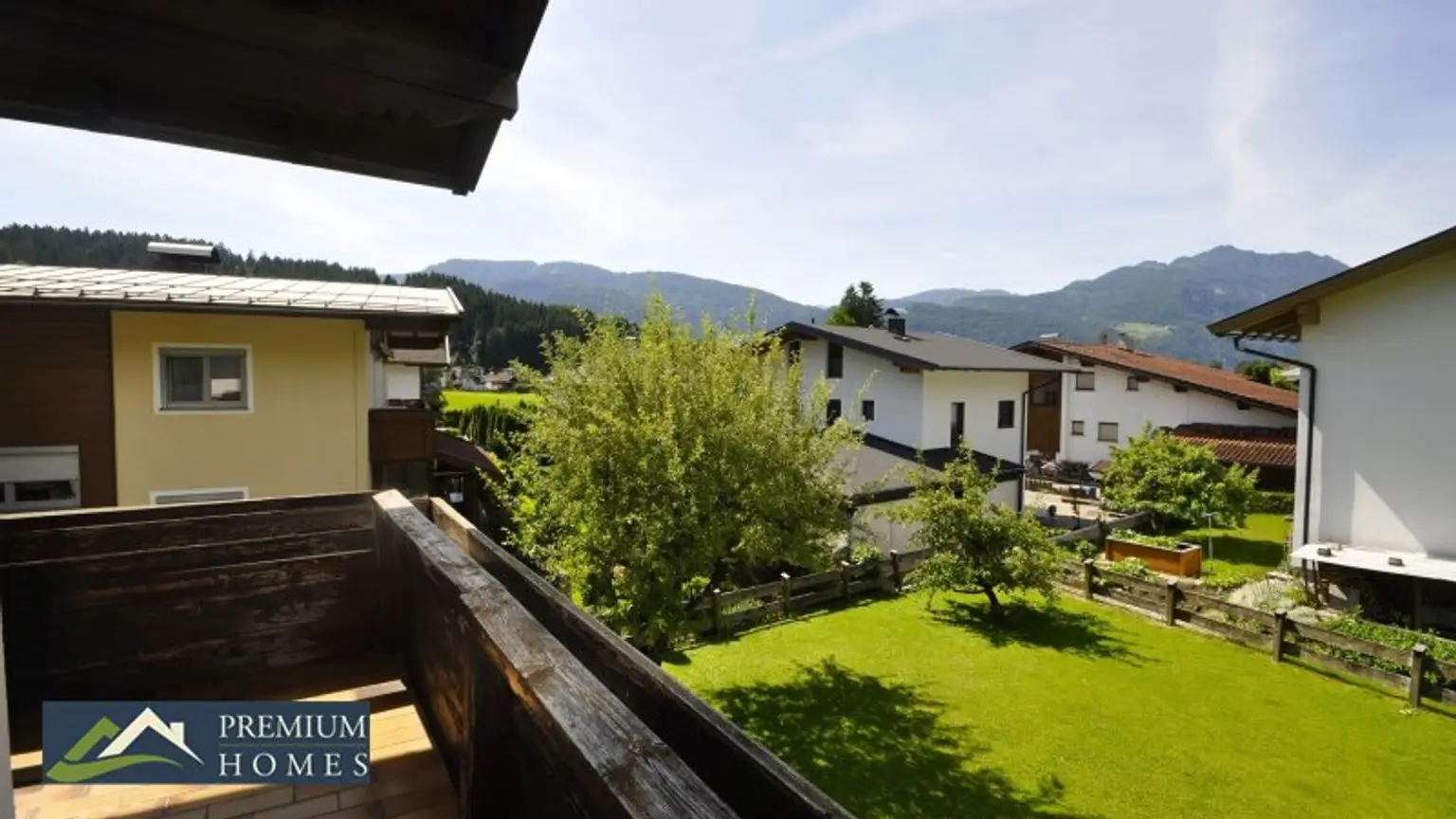 BREITENBACH am Inn - Balkon mit Aussicht