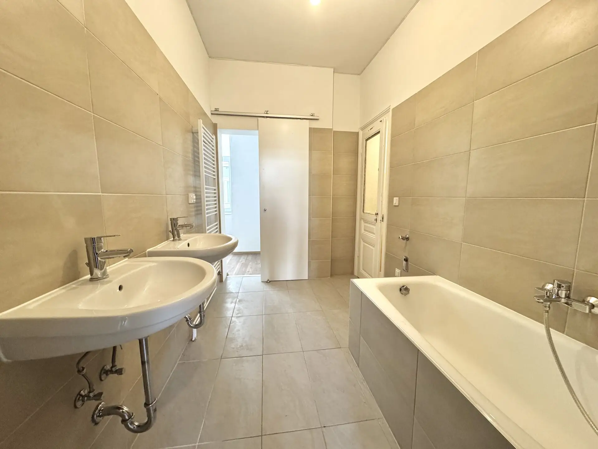 20251118_105024703_iOS