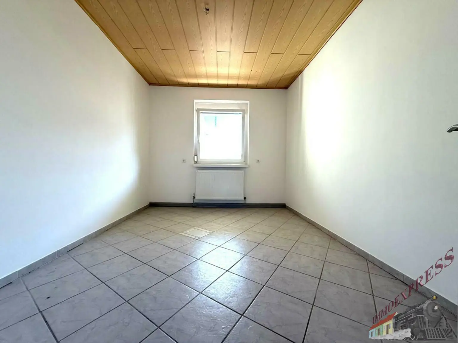 Große 4-Zimmer Eigentumswohnung im schönen Theodor Kery Wohnpark, neben dem Neufelder See!