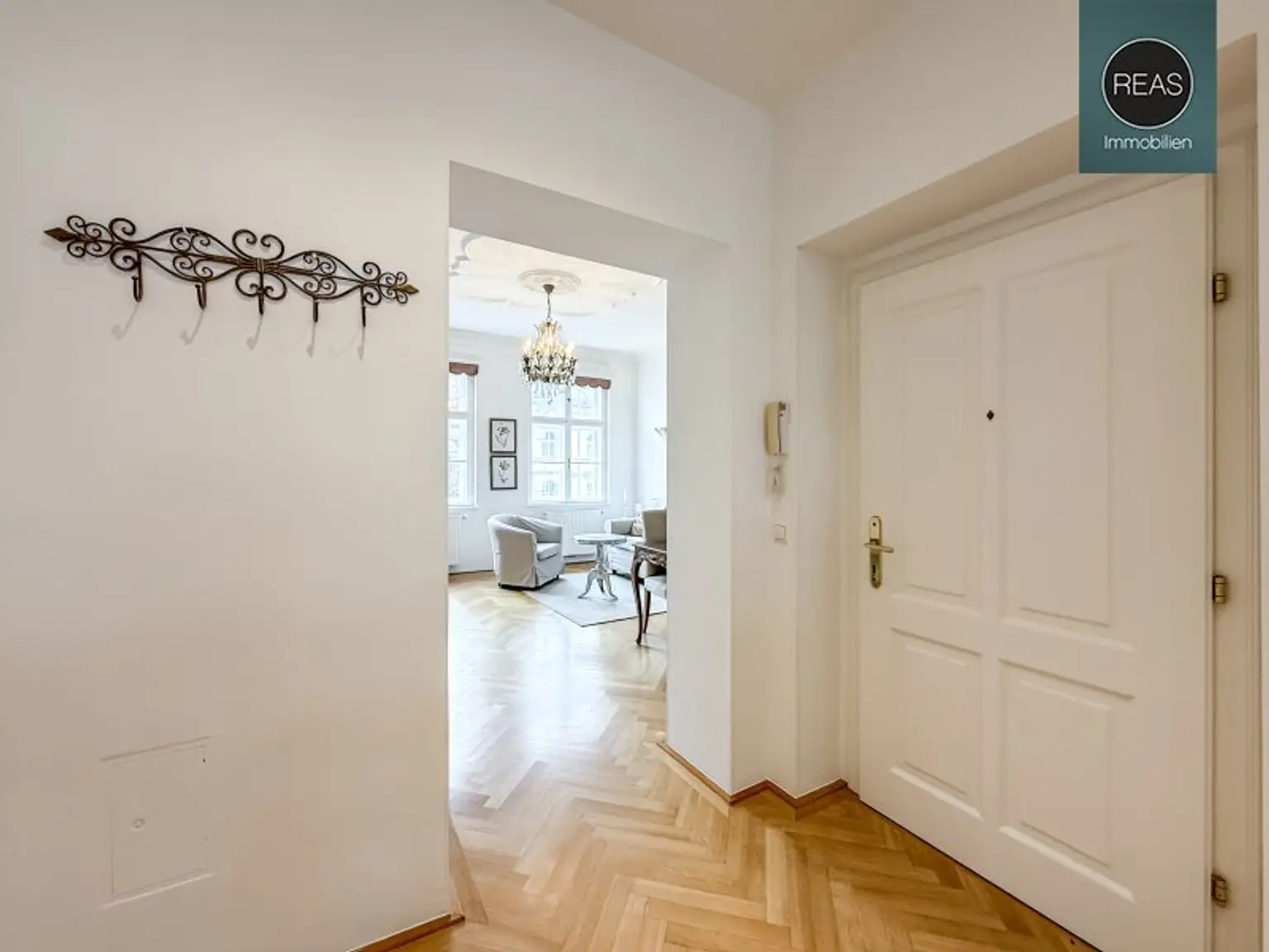 Provisionsfrei: Vollausgestattetes Apartment mit Möblierung und Balkon in Sieveringer Bestlage! Klimatisiert!