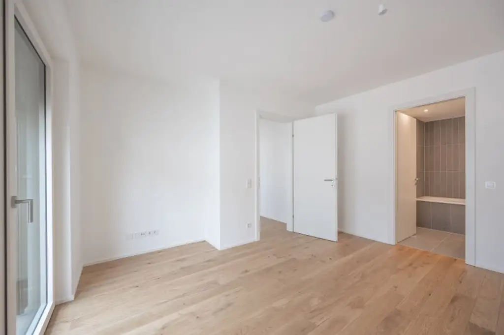 ++MOLLARD 50++ Fantastische 2-Zimmer-Wohnung mitten im Herzen der Stadt (1/11)