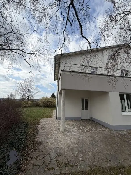 Bürogebäude nahe Haubiversum – Arbeiten mit Ötscherblick