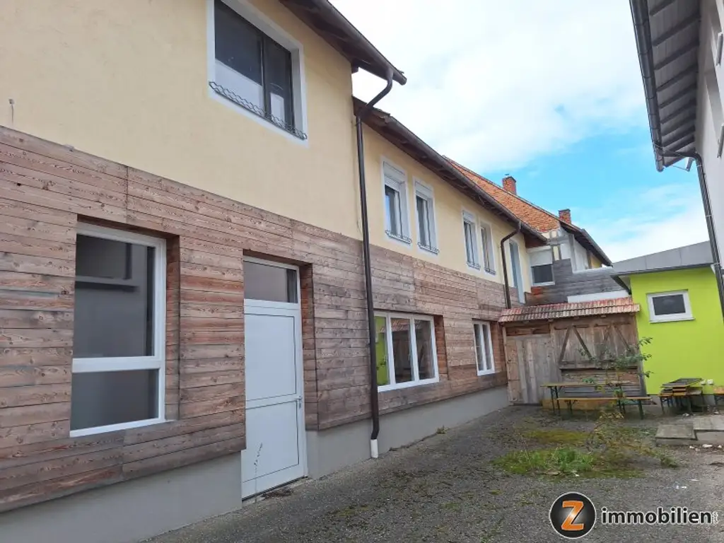 Wolfau: Zentral gelegene großzügige Liegenschaft zur Sofortübernahme