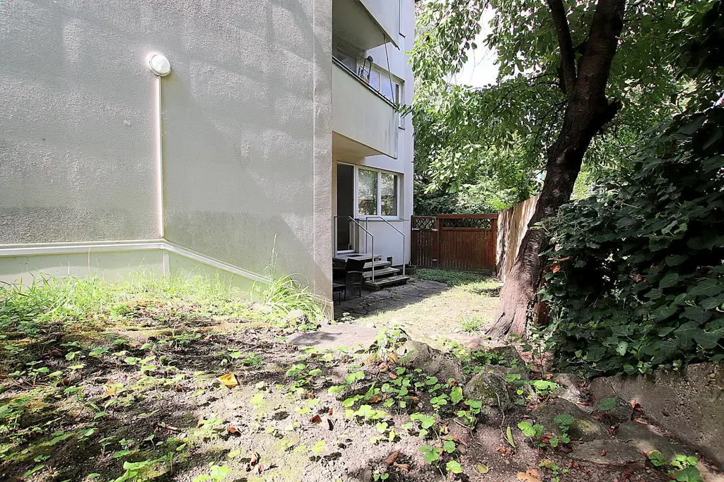 Wohnung mit Eigengarten in Grünruhelage beim Lainzer Tiergarten. Mietpreis inklusive Heizkosten und Warmwasser!