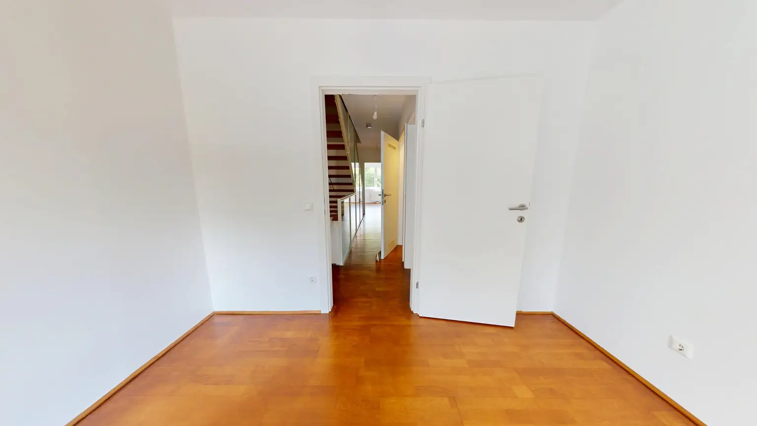 Ghelengasse: Maisonette-Terrassenwohnung - Grünruhelage - Dachterrasse zur Alleinbenützung