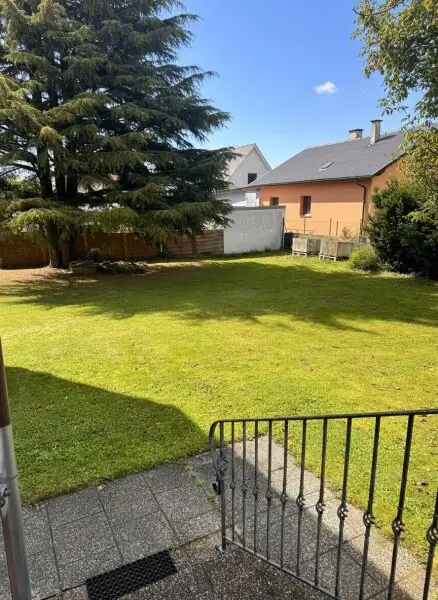 GELEGENHEIT NUTZEN! EINFAMILIENHAUS MIT EIGENGARTEN NAHE WIEN