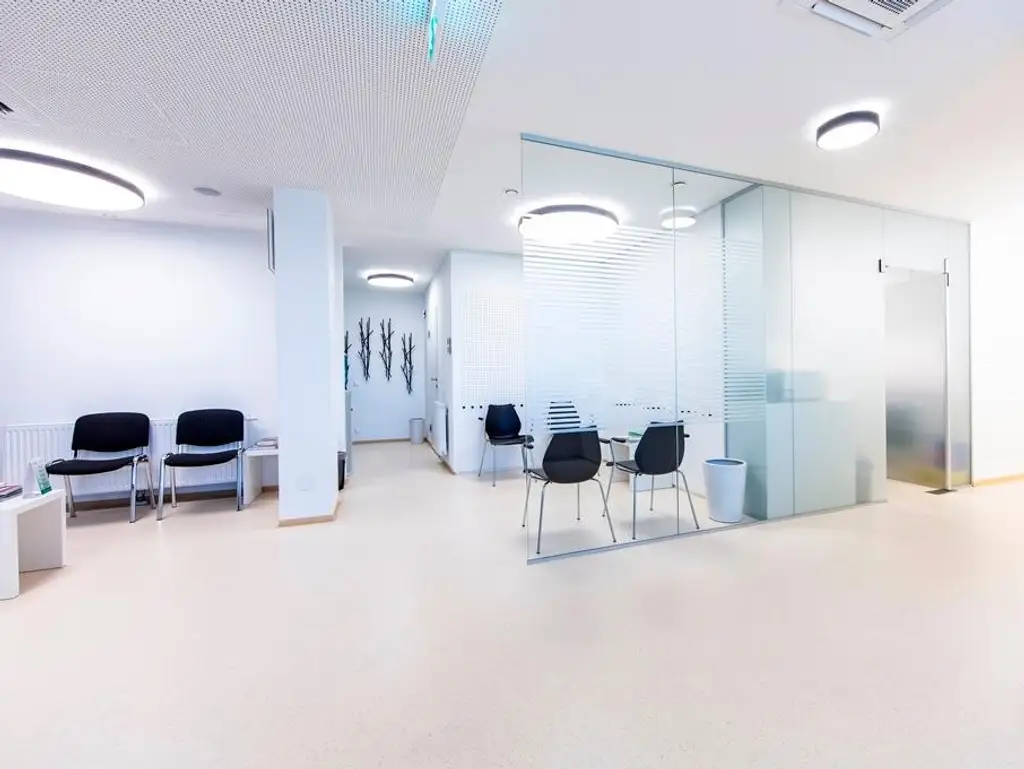 Neubau-Geschäftslokal im "Brauquartier Puntigam"