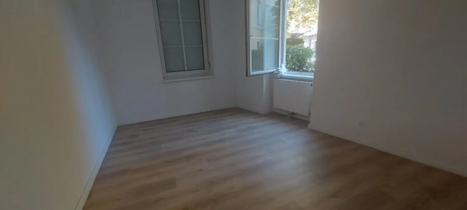 Altbau-Liebling in Toplage von Baden – 85m² Wohntraum mit Parkplatz!