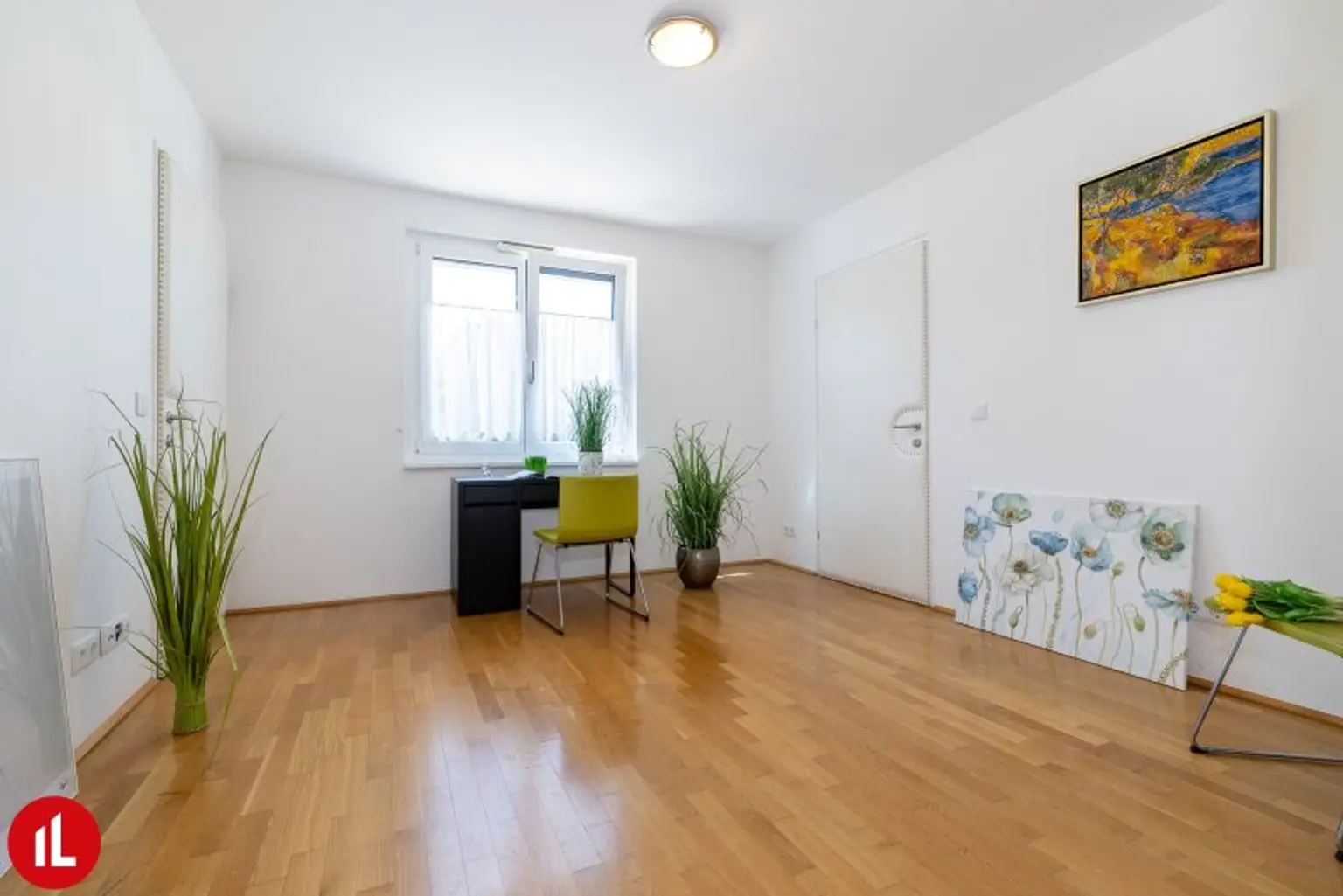 Großzügige 4 Zimmer-Eigentumswohnung mit Terrasse | direkt im Zentrum von Schwechat