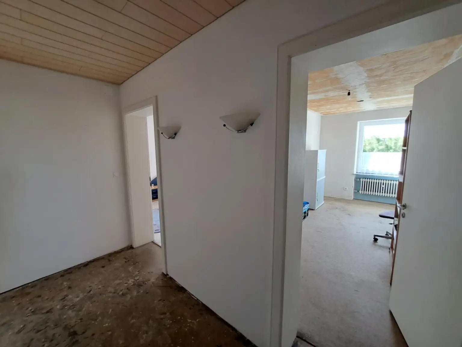 Sanierungsbedürftiges Einfamilienhaus in ruhiger Lage