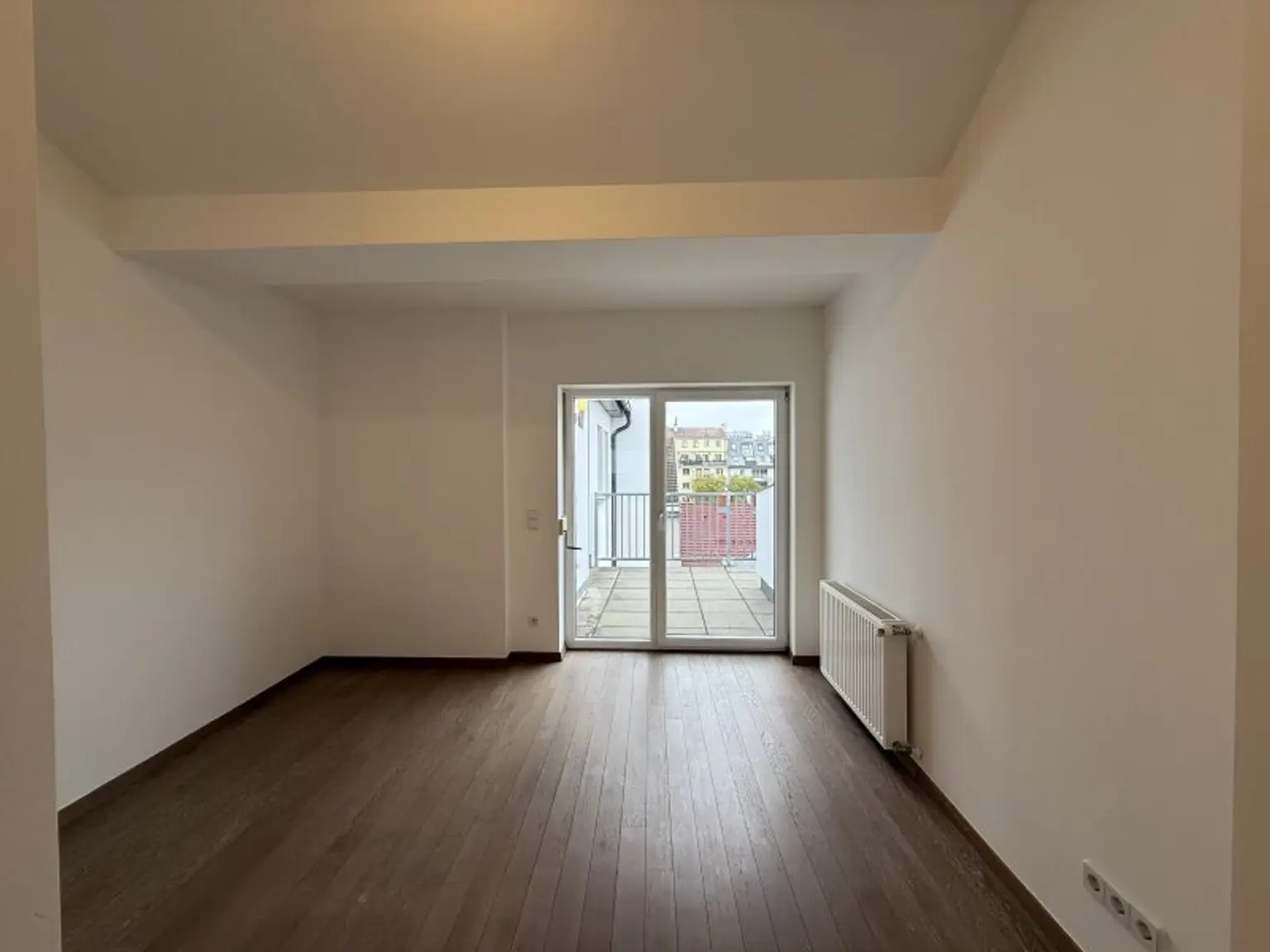 Großzügige 2-Zimmer Wohnung nahe U1 Keplerplatz in ruhiger Lage zu vermieten!