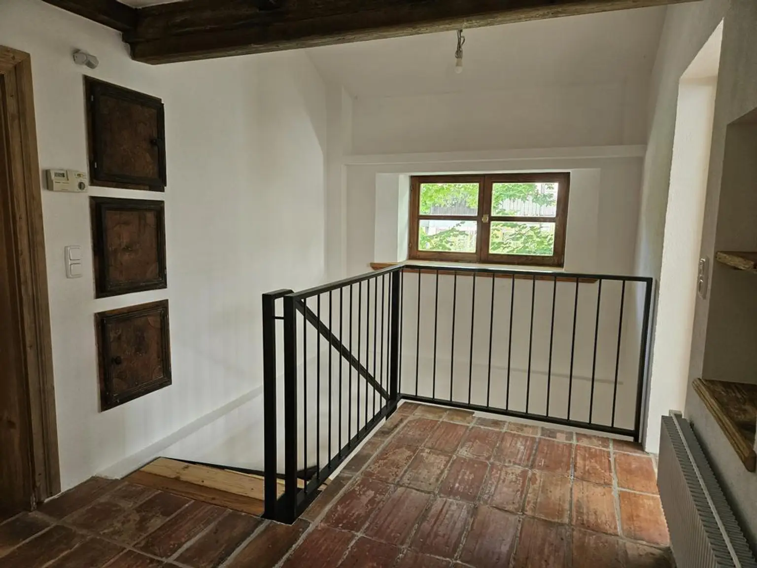 Künstlerhaus in Seenähe – Wohnen mit Geschichte und Seele