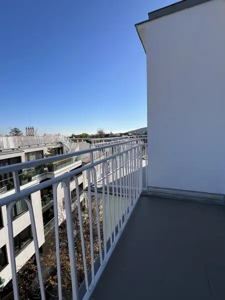 Traumhafte 2-Zimmer Wohnung mit 2 Balkonen in Mödling - Perfekt saniert und ideal gelegen!