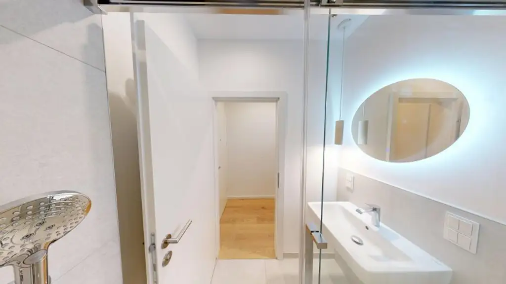 Einmalige Chance - 3-Zimmer-Wohnung im Karmeliterviertel mit freiem Mietzins