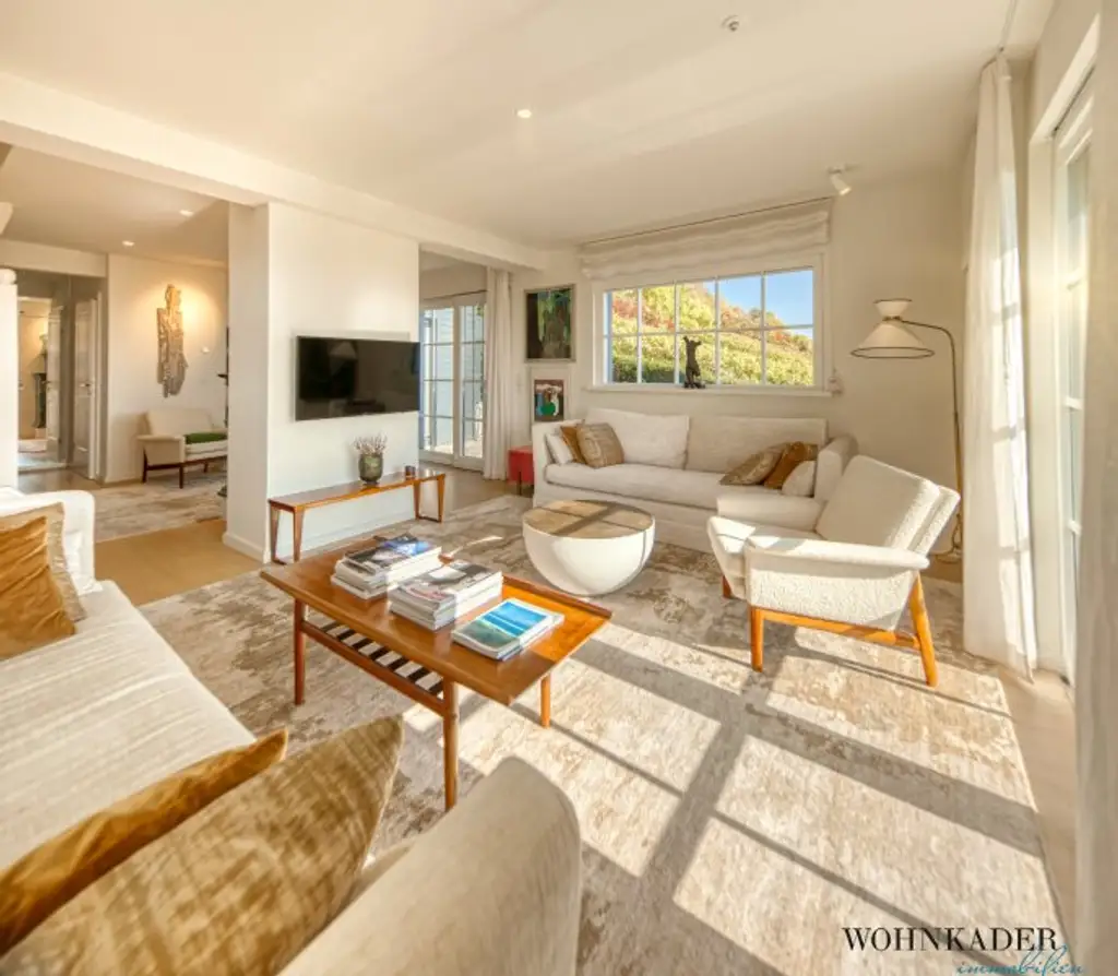 Exklusives Traumhaus zur Miete mit Panoramablick auf die Weinberge