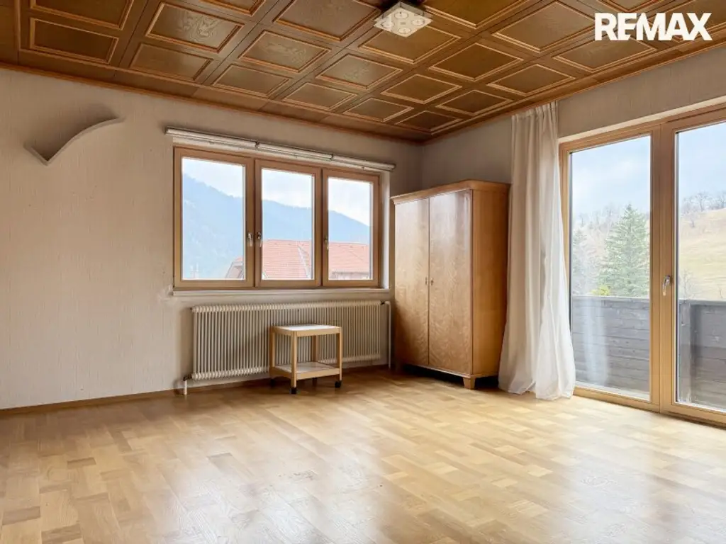 Bergblick – Zweifamilienhaus mit 171,68 m² Wfl. & 543 m² Grund in Puchberg am Schneeberg!