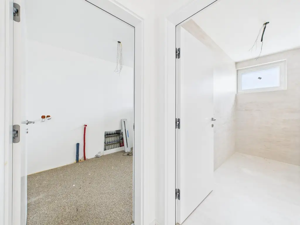 WELS-WEST: Ihr neues Smart Home mit Salzwasserpool, Carport & exklusiver Ausstattung