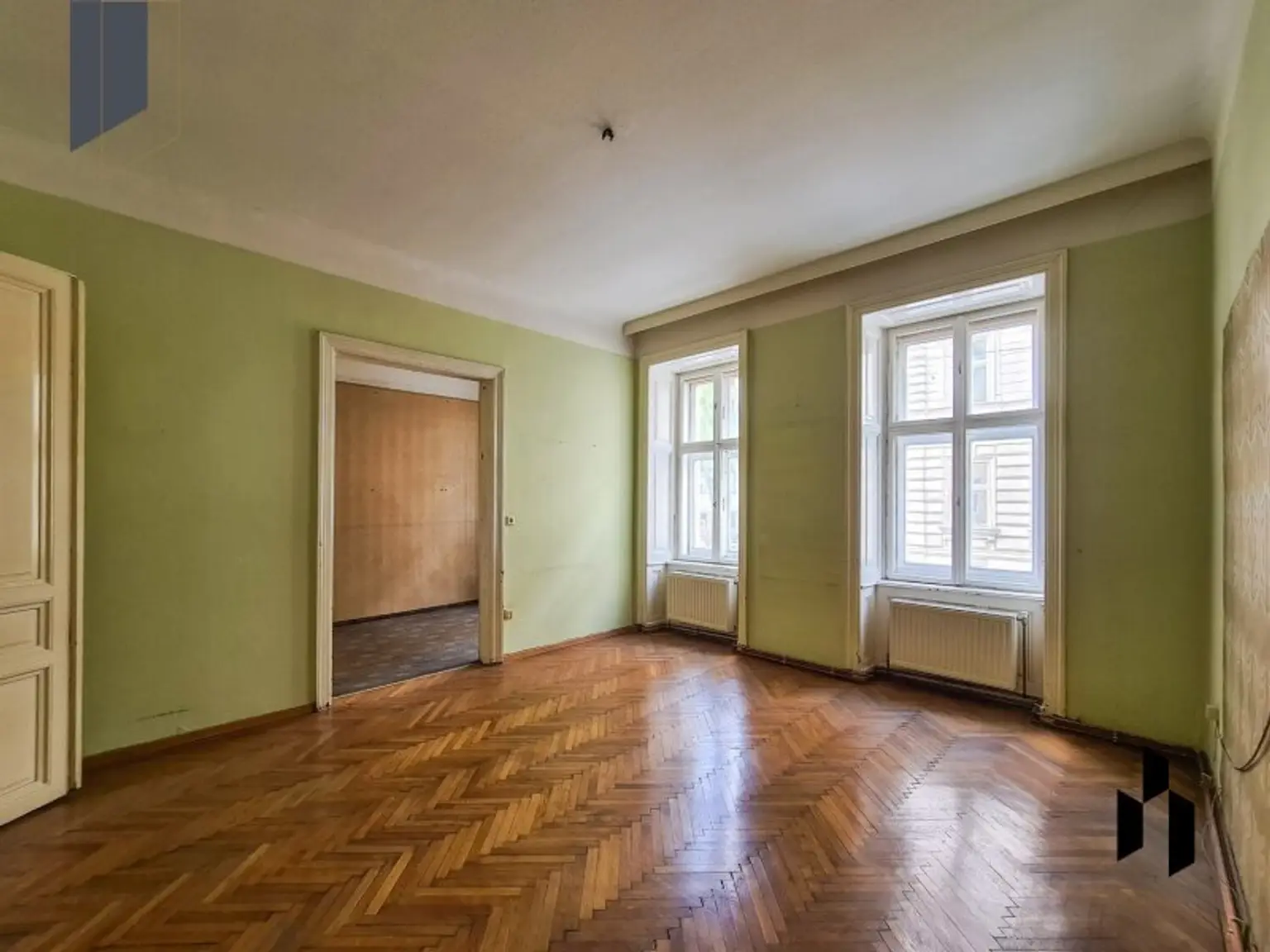 2 in 1! Geschäftsfläche + Wohnung nähe U3 Rochusmarkt! Sanierungsbedürftig!