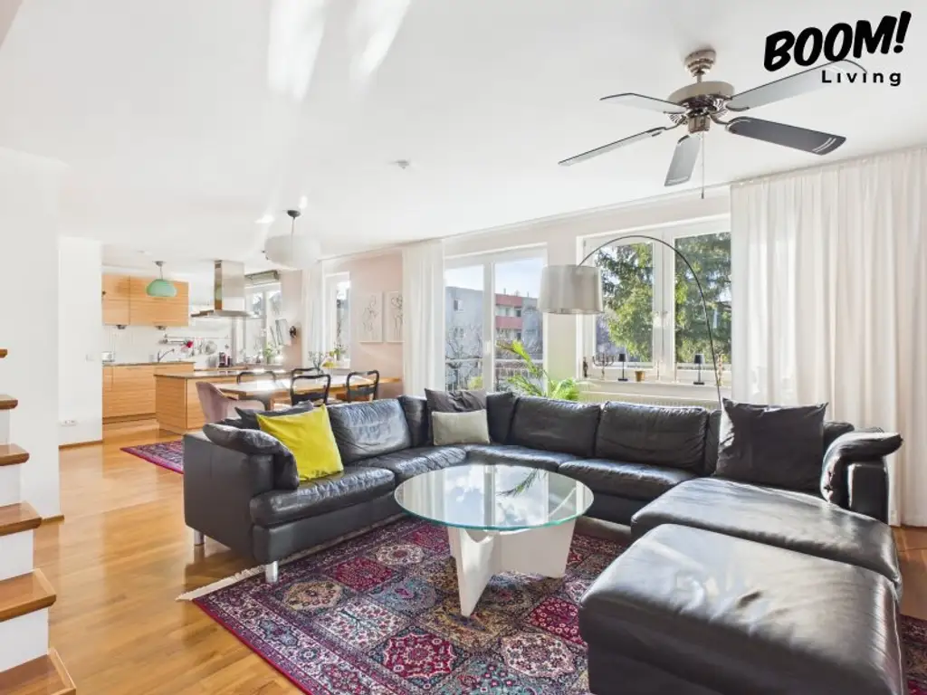 Traumhafte 3,5-Zimmer-Dachgeschosswohnung mit Balkon und Terrasse in 1230 Wien!