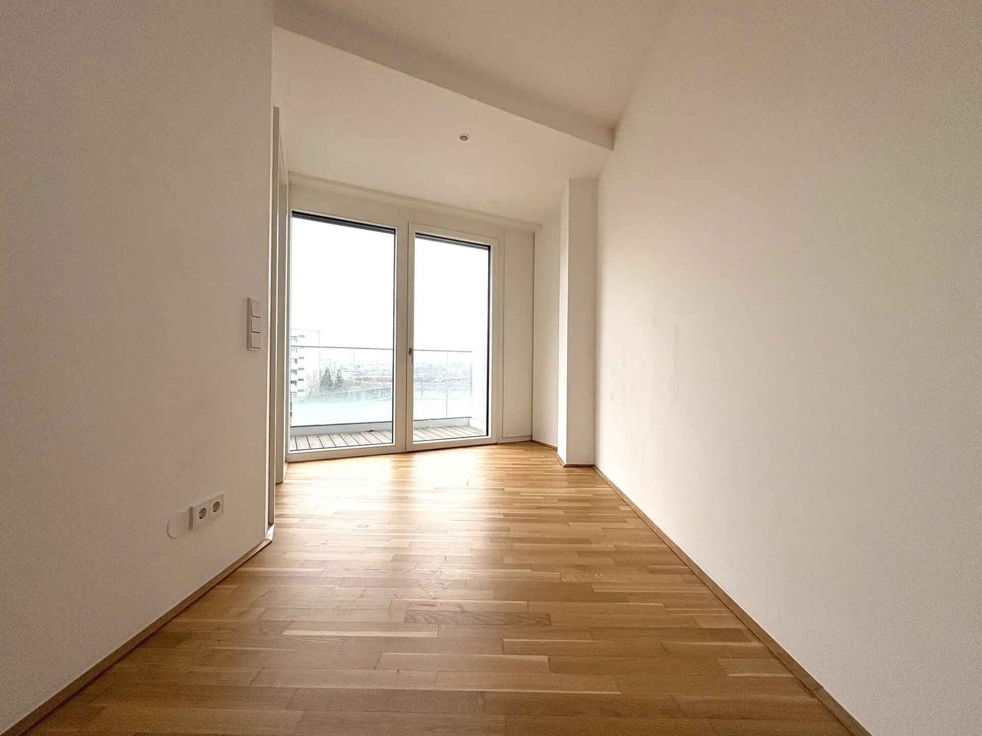 20251222_090332528_iOS