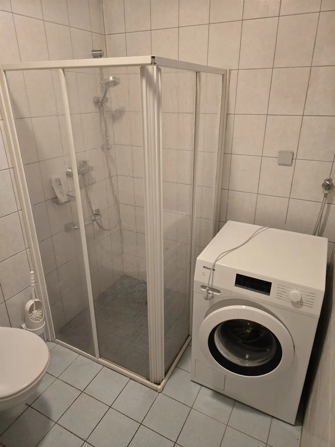 Barrierefreies Badezimmer im EG