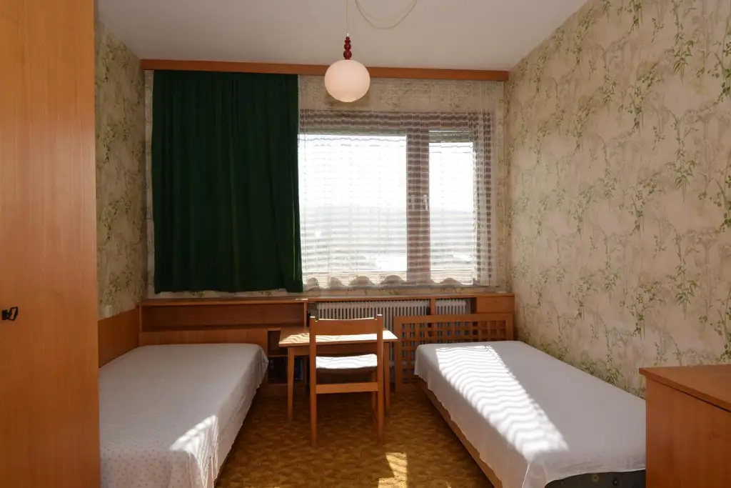 Haus mit 2 Einheiten und Donaublick