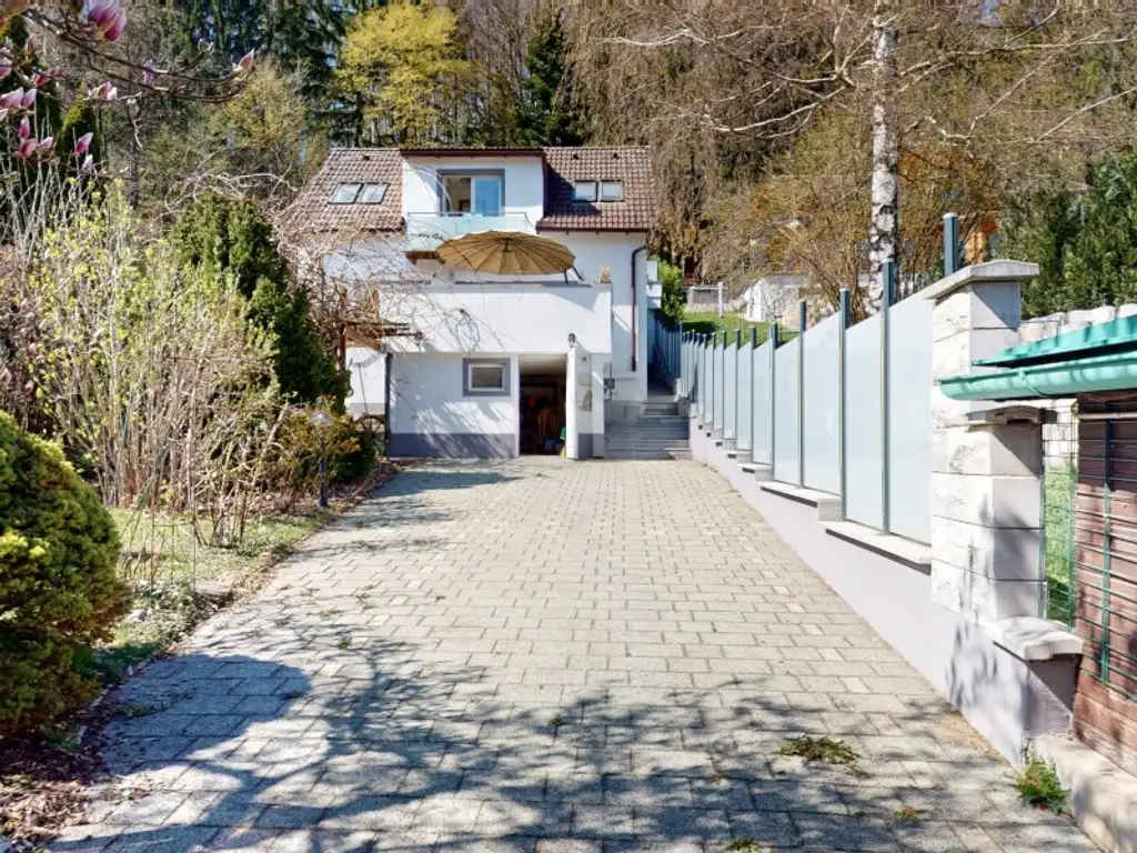 Fast Land, fast Stadt: Ihr Domizil nahe Klosterneuburg! Wenige Autominuten bis Wien!