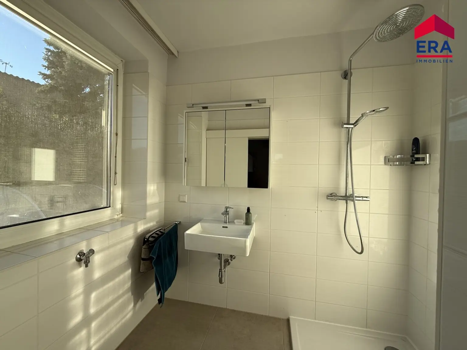 Elegante, idyllische Landvilla mit großzügigem Grundstück in absoluter Ruhelage
2163 Ottenthal