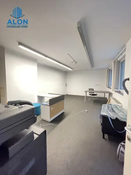 Büro- Fläche im Gemeinschaftsbüro