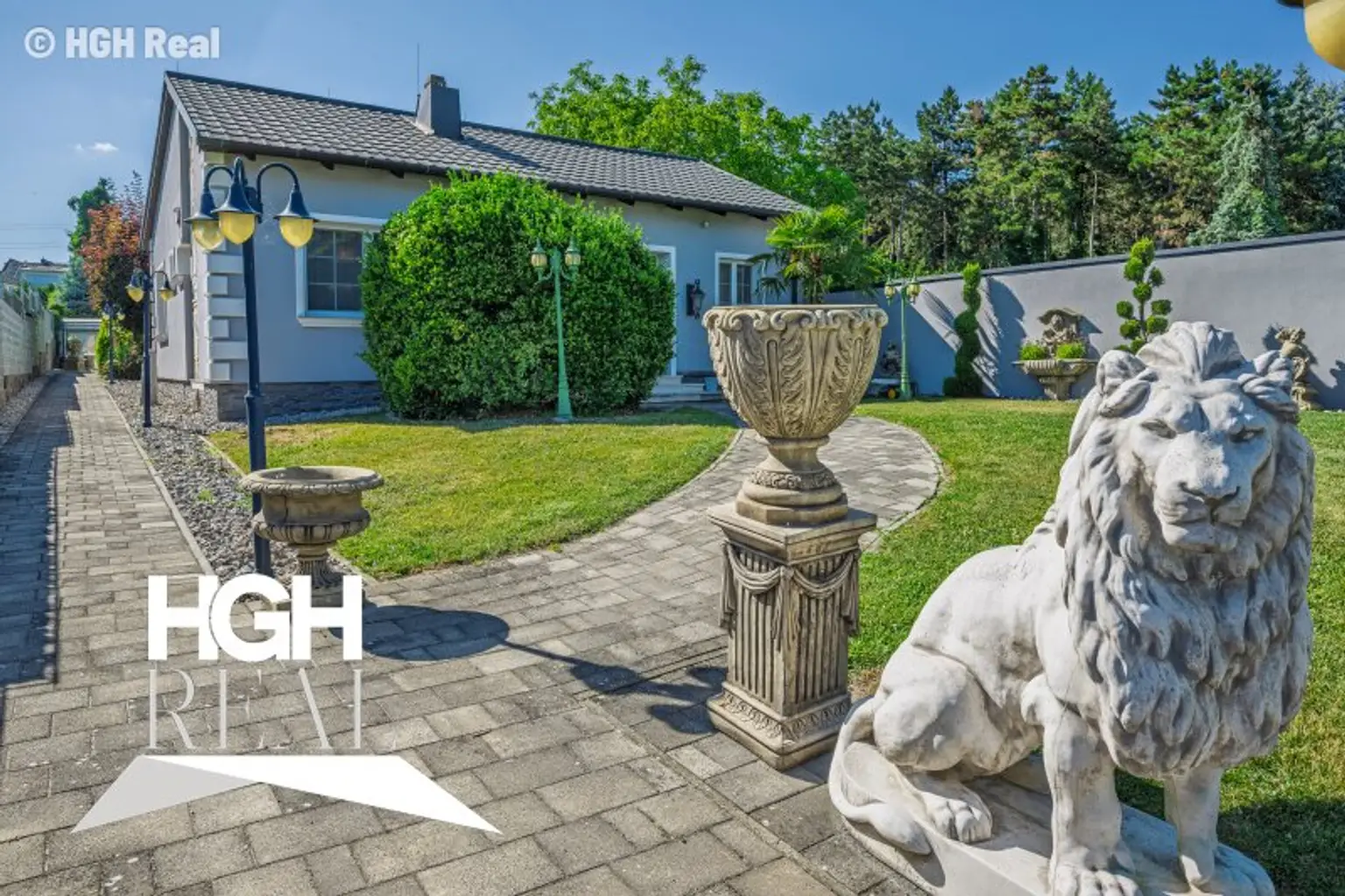 2405 Bad Deutsch-Altenburg Stilvoll wohnen - modernisiertes Einfamilienhaus im Bungalow-Stil inkl. Fitness- und Wellnessbereich